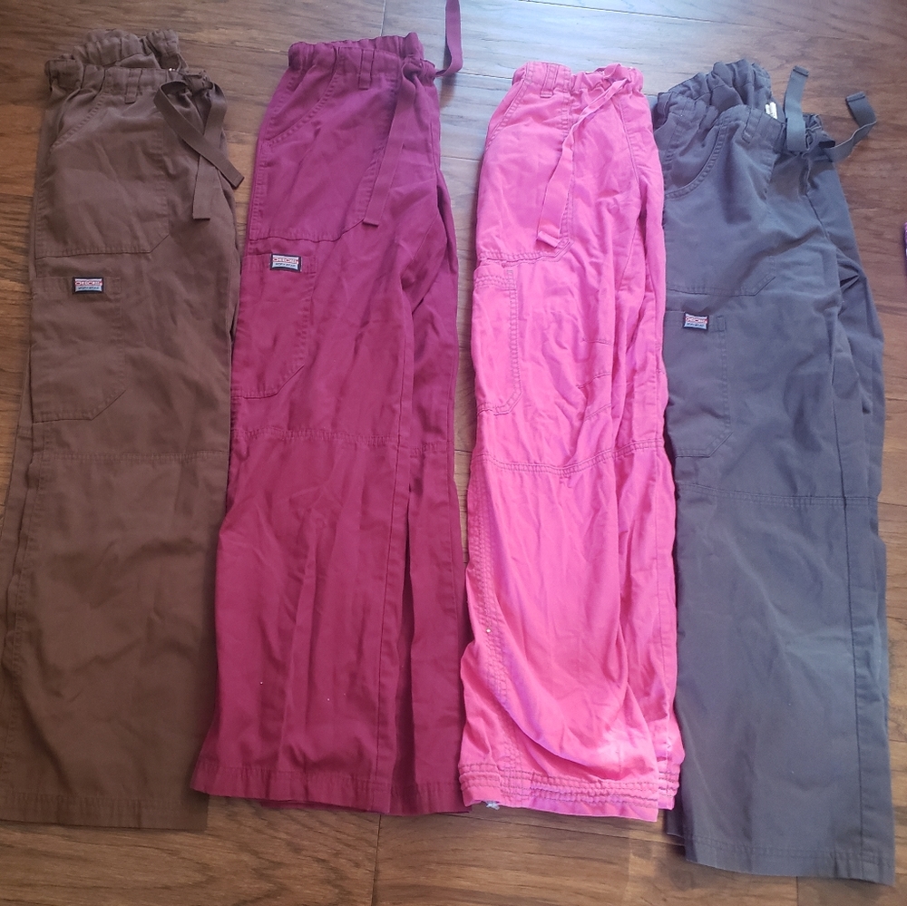 Scrub pants